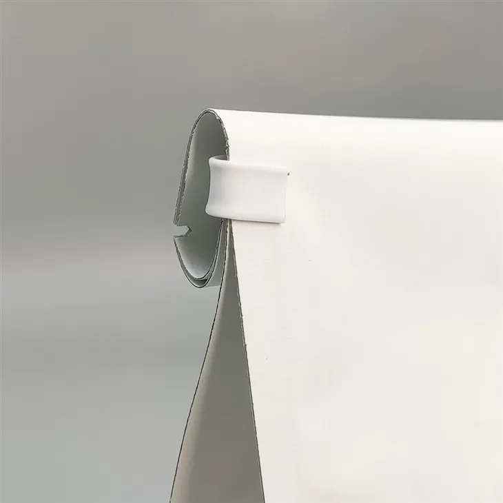 Изготовленная на заказ сумка-аккордеон с металлическими лентами